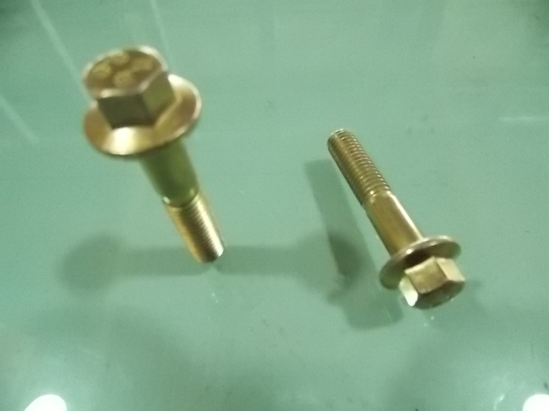 Flange surface bolt M8×40; delete; same as 1009-00255