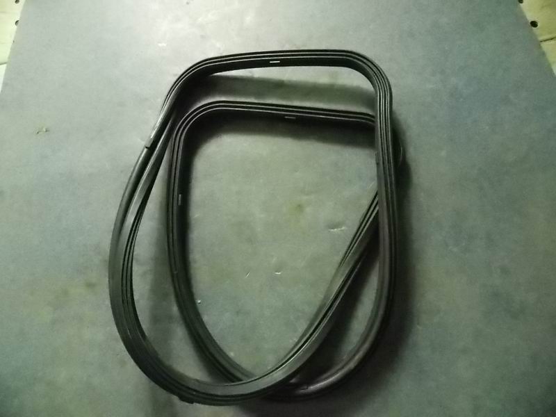 Oil pan pad; can be replaced by 1009-00854