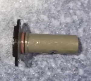 Oil pressure regulating valve