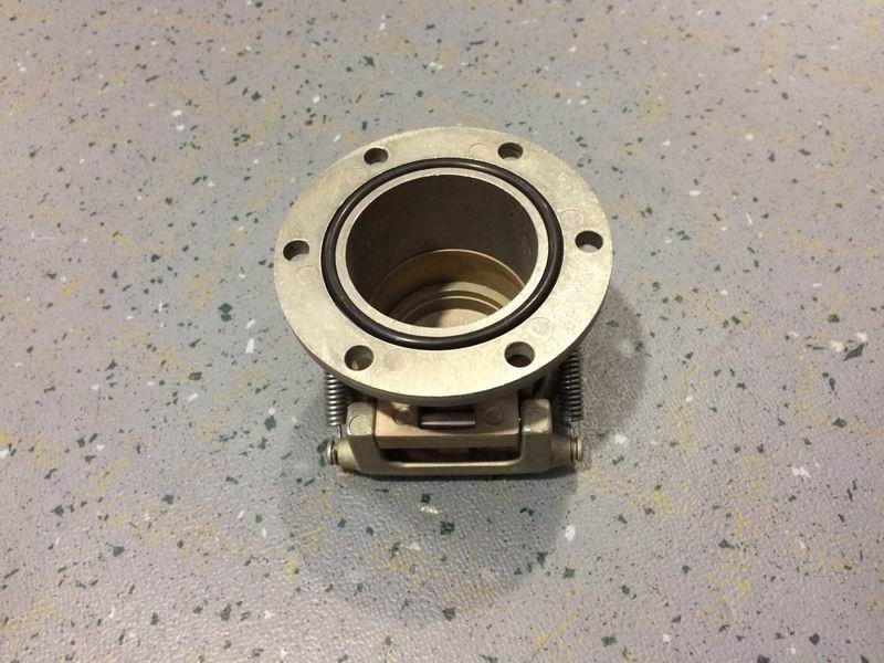Add oil port and cover-1