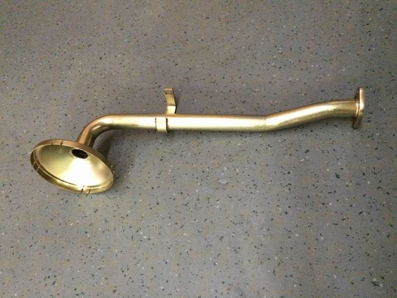 Oil suction pipe of engine oil collector filter