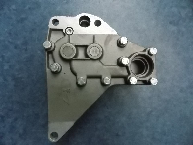 Oil pump assembly
