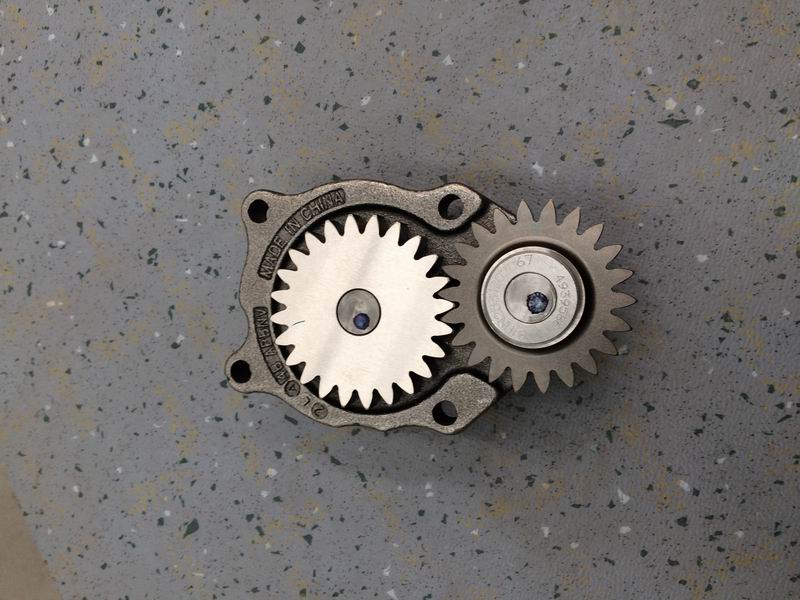 Oil pump; can be replaced by 1011-00410