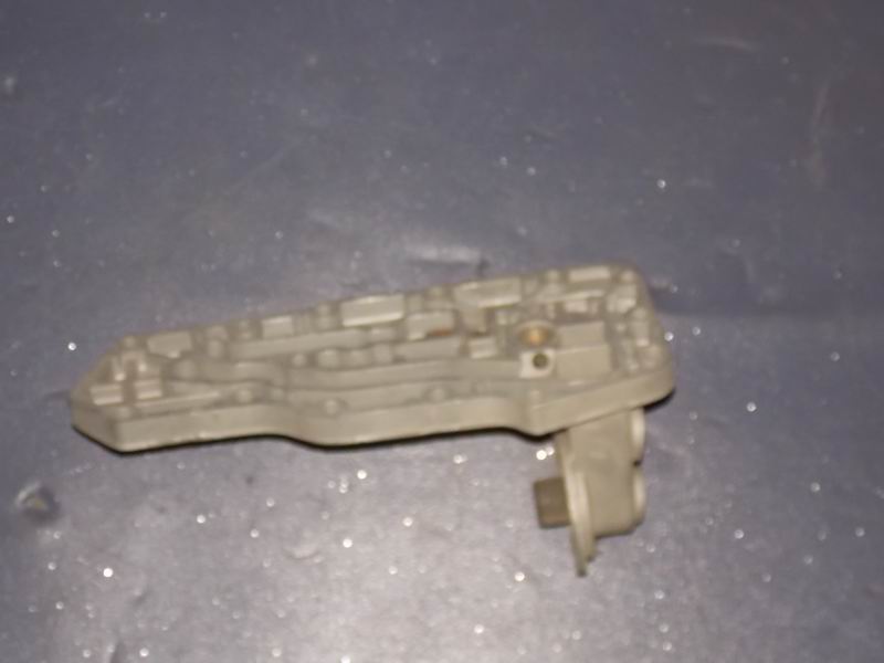 机油冷却器盖;可用1012-00381代-2