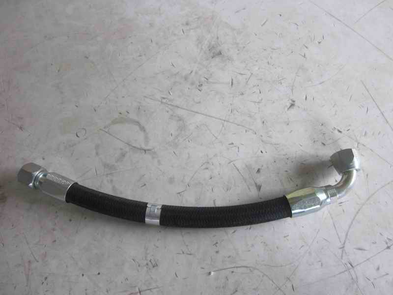 Масляная трубка масляного фильтра двигателя-1