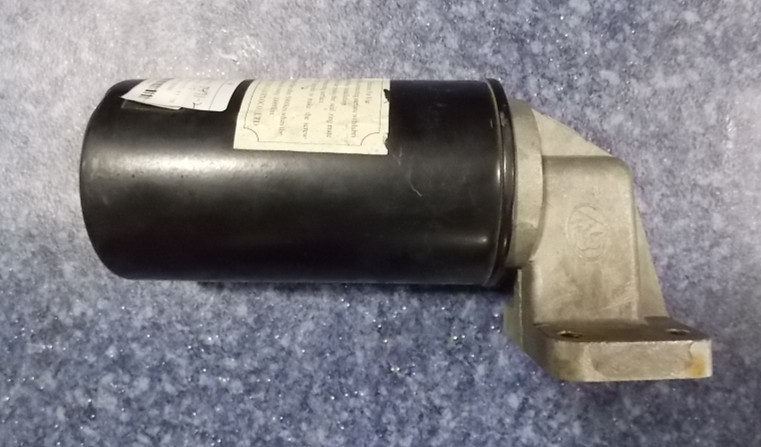 Rotating oil coarse filter and base assembly-2