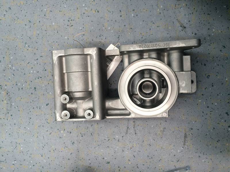 Oil filter holder-1