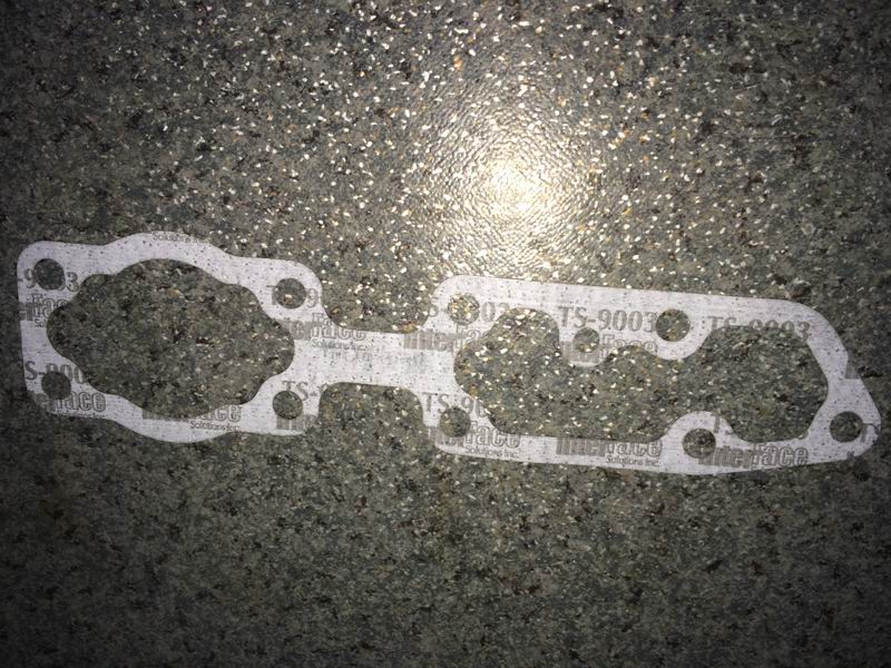 Oil filter holder sealing gasket