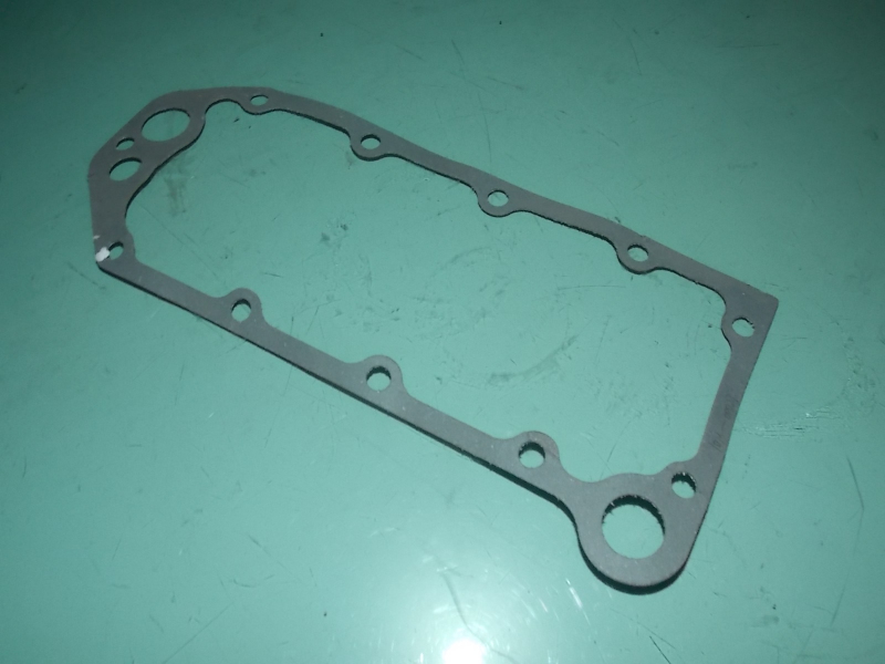 Oil cooler core pad