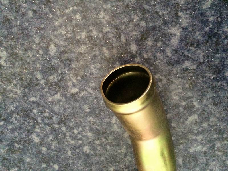 Впускная труба для воды охладителя моторного масла-2