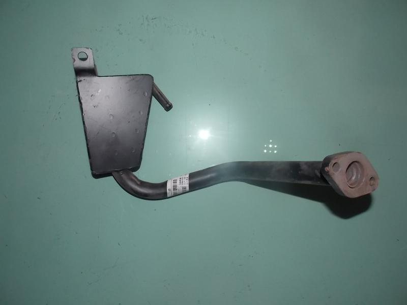 Oil and gas separator