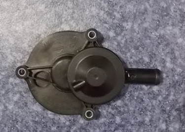 Crankcase ventilation valve