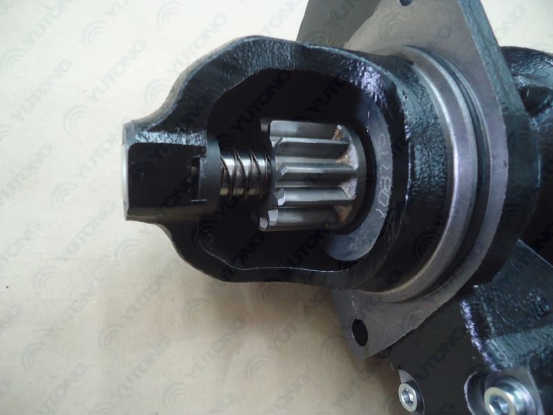 Starter for engine, M93R3051SE, 24V-3