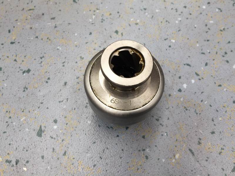 Unidirectional assembly