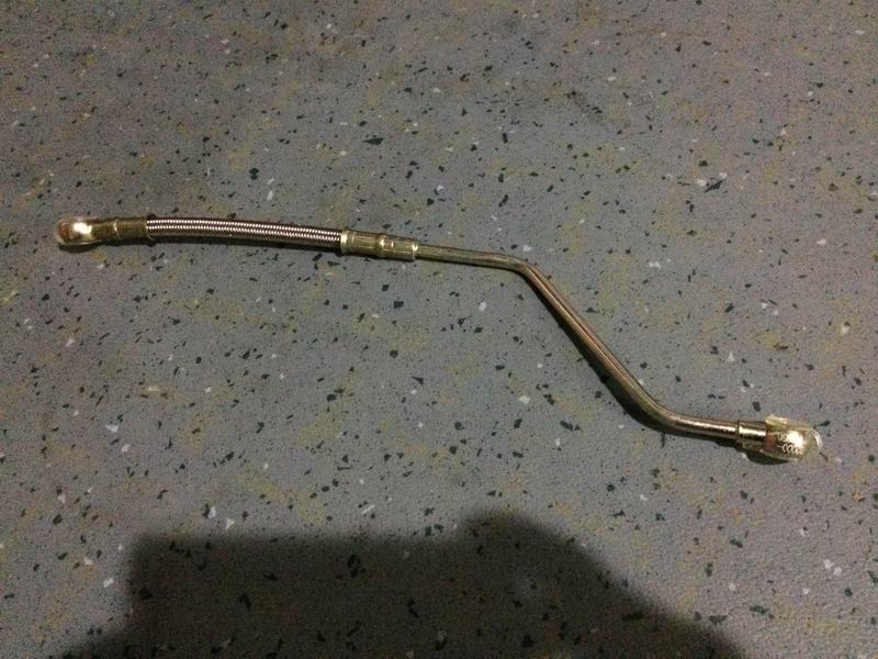 Масловпускной патрубок масляного насоса высокого давления