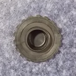 Add oil pipe cover-1