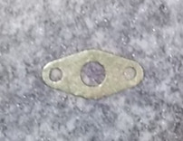 Engine oil return pipe lining