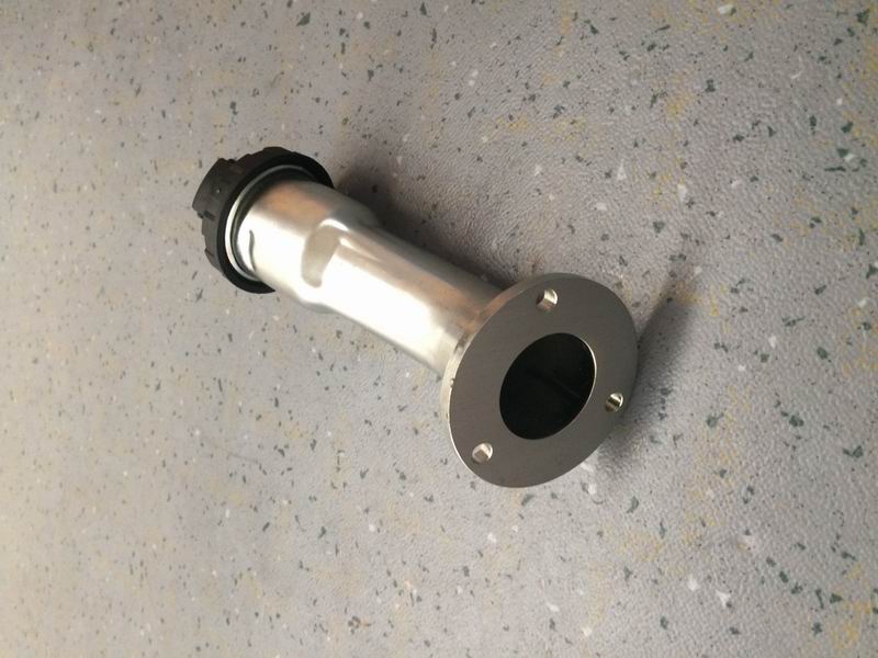 Engine oil pipe assembly; including engine oil cover