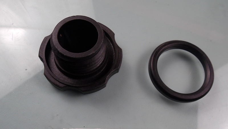 Add oil cap; can be used for 1003-00326 generations