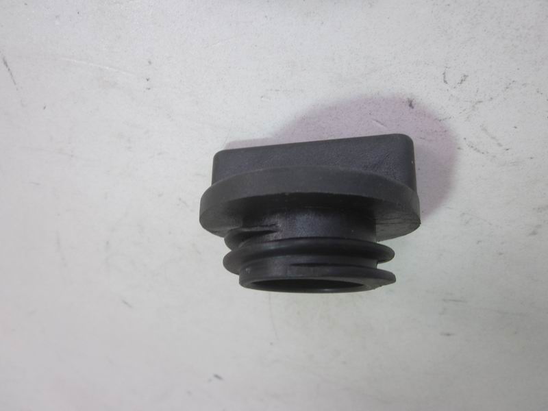 Добавьте масляную крышку; может быть использован для 1002-01135 поколения