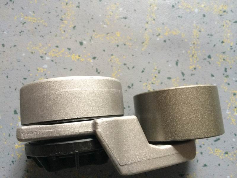 Belt tightening wheel