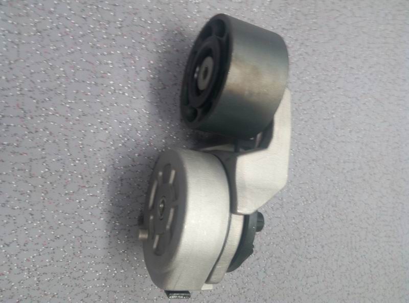 Belt tightening wheel