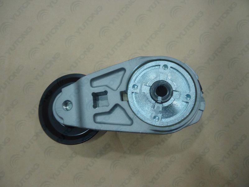 Belt tightening wheel