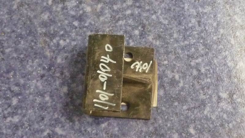 Coarse filter bracket