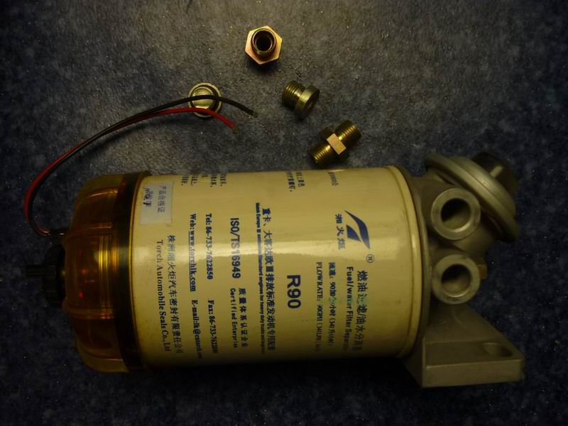 D Fuel crude filter/oil water separator (heating with live)