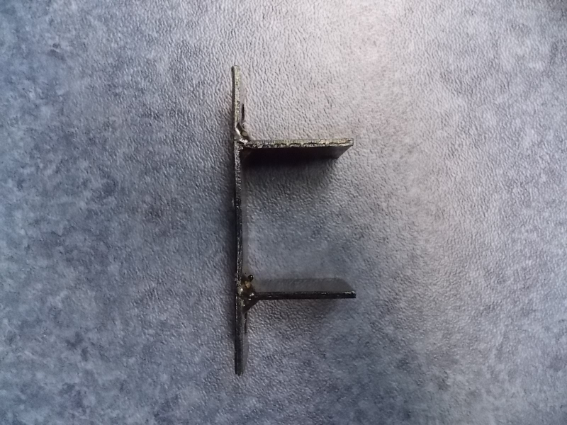 Опора из промасленной стальной трубы