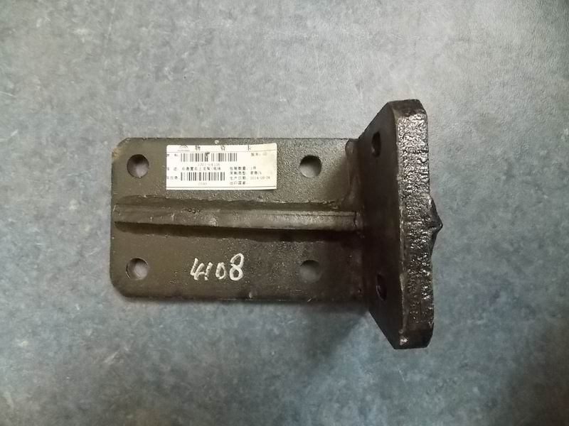 Fuel tank bracket (ZK6127HWQ, 400L)-1