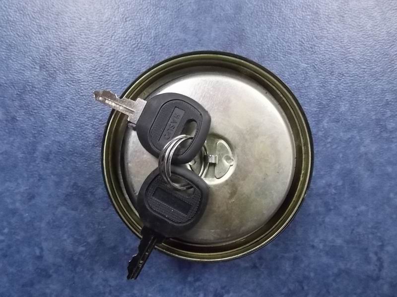 Fuel tank cover assembly (with locked iron oil tank cover, Φ80 thread) (eliminated)