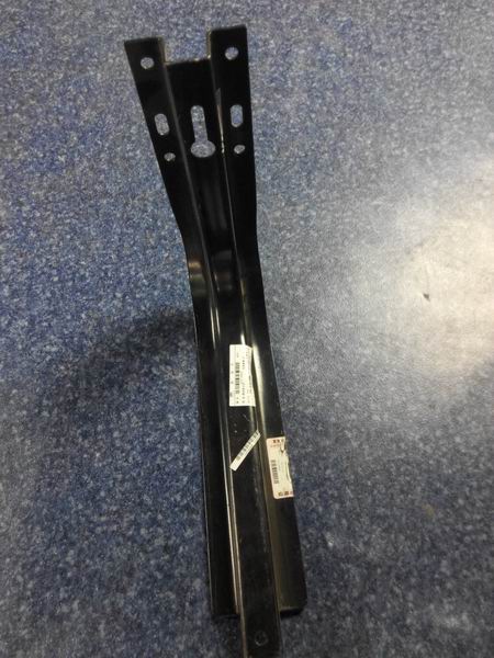 Fuel tank bracket-1