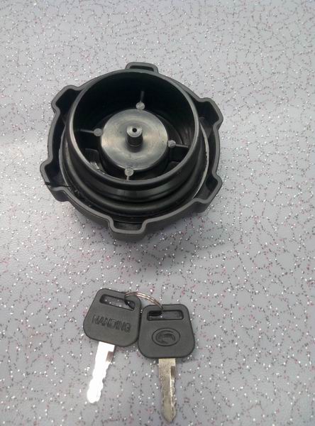 Oil tank cover; threaded M70 with lock