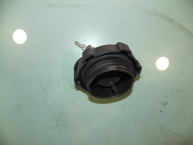 Fuel tank cover; deleted same as 1101-04117-1