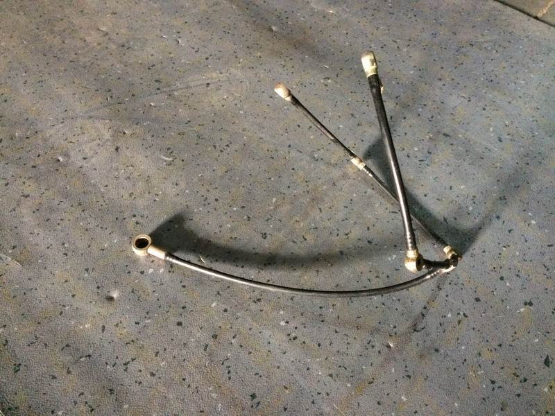 Fuel injector return pipe-2