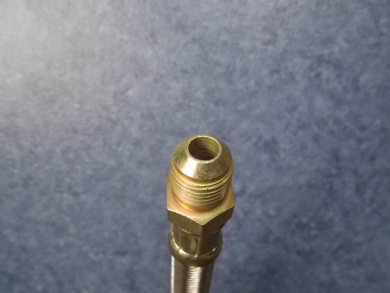 Шланг подачи масла-1