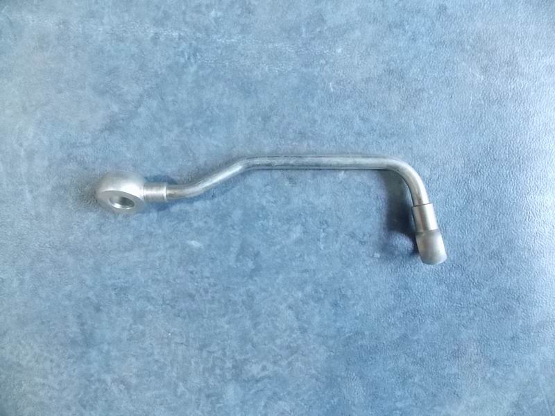 Обратный трубопровод топливной форсунки; можно использовать в течение нескольких поколений 1104-00602