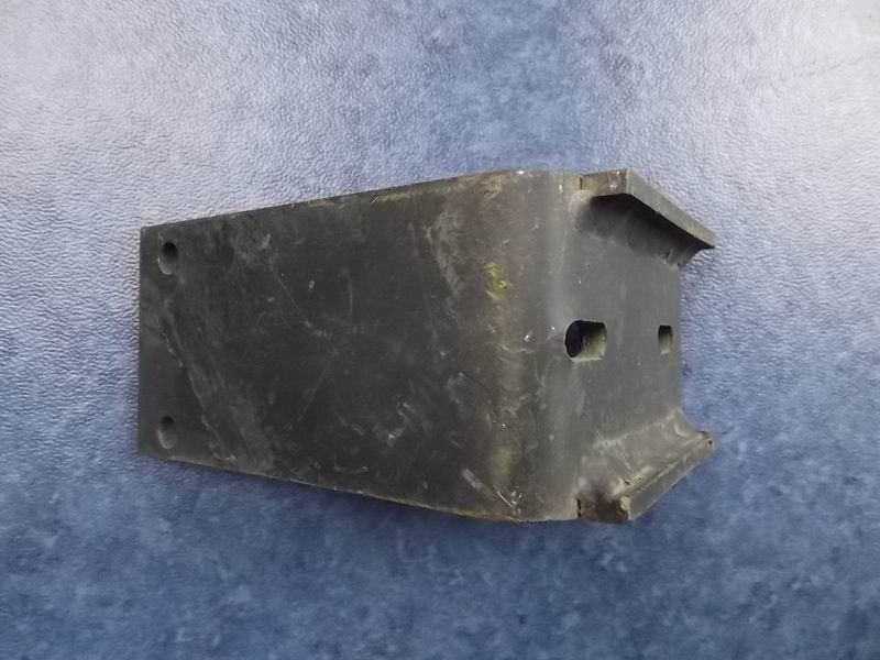 D Manual oil pump fixing bracket-3