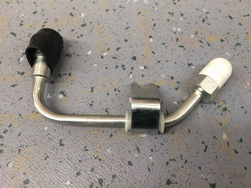 Oil injection pump return pipe-1