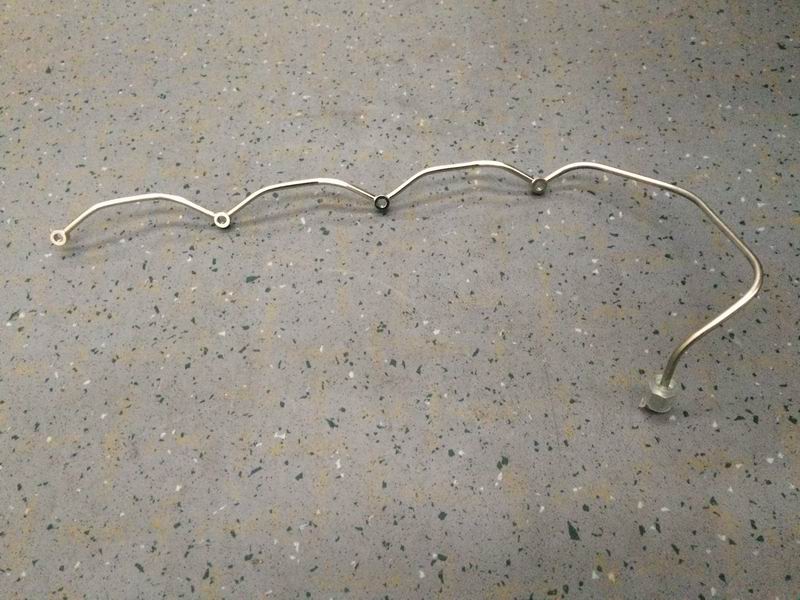 Fuel injector return pipe-1