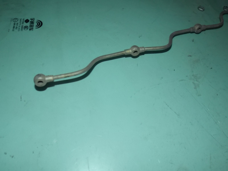 Трубка возврата масла-1