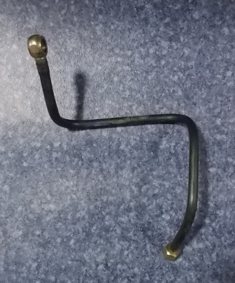 Oil pipe (oil pump to diesel filter)