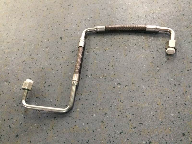 Fuel oil pipeline; fuel distributor to fuel injection pump