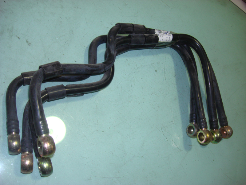 Fuel oil pipe; ECU to gear pump