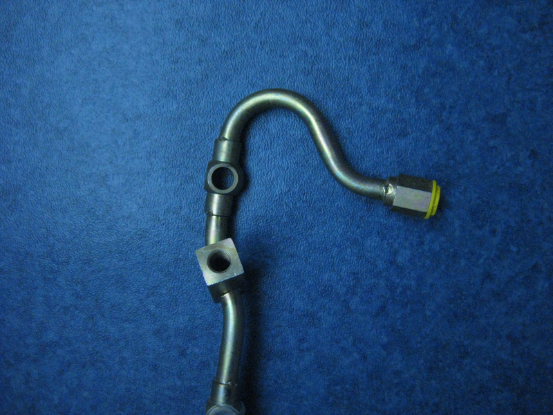 Fuel pipe-connected to electronically controlled single pump-1