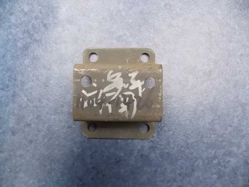 D Fuel filter bracket