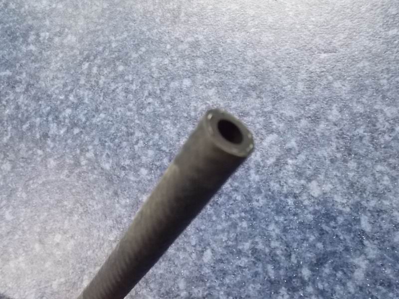 Rear oil inlet hose-1