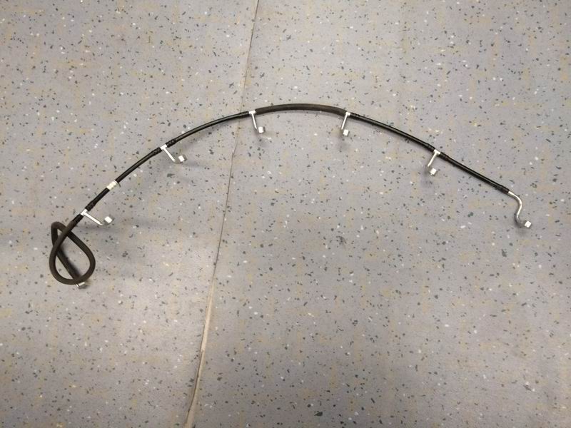 Возвратная трубка топливной форсунки