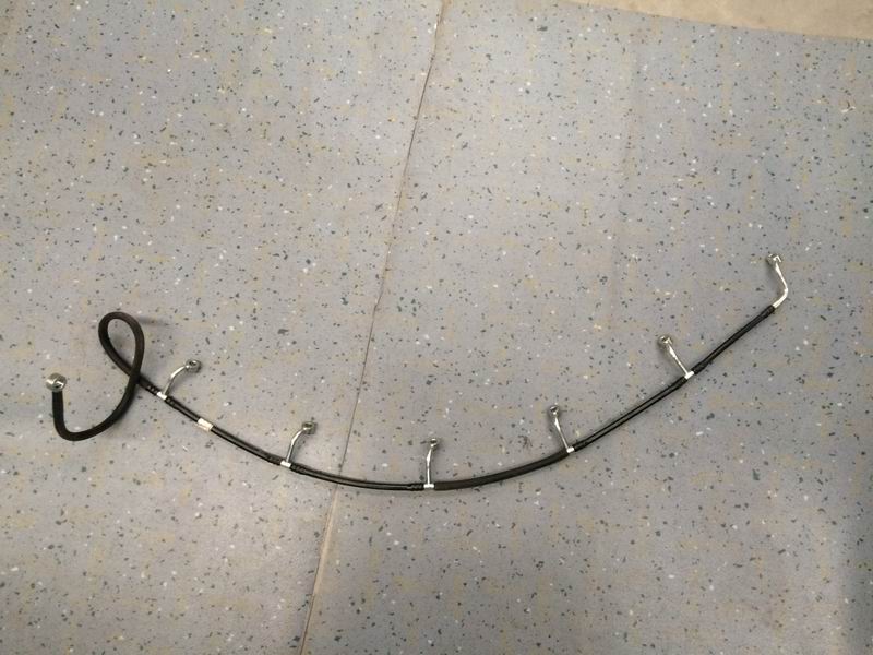 Возвратная трубка топливной форсунки-1